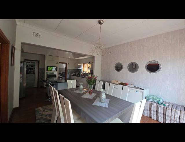 4 BEDROOM HOUSE FOR SALE IN KENSINGTON